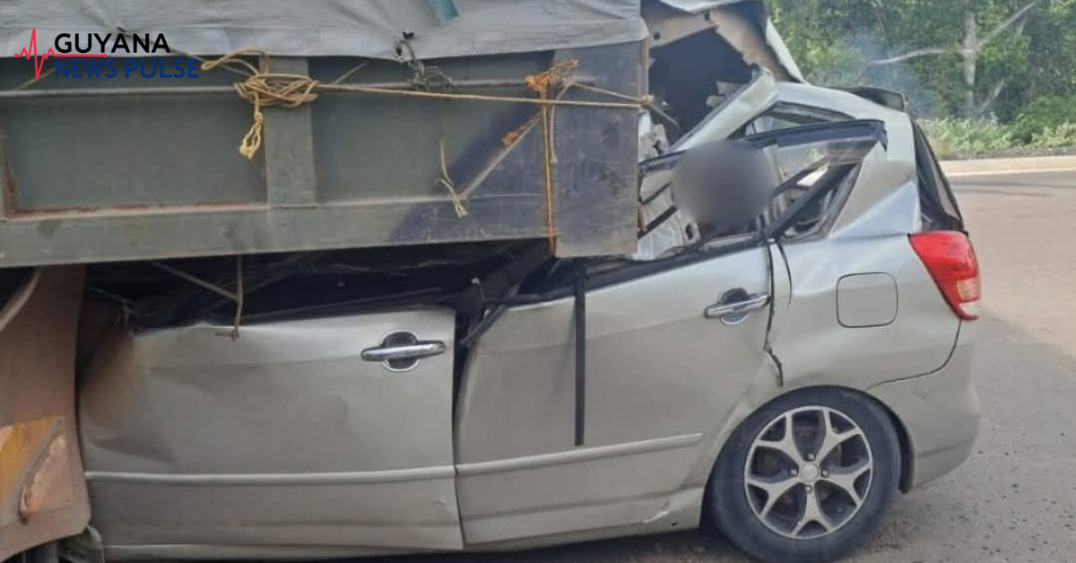 Two dead in Moblissa crash after car slams into parked lorry on Soesdyke–Linden Highway